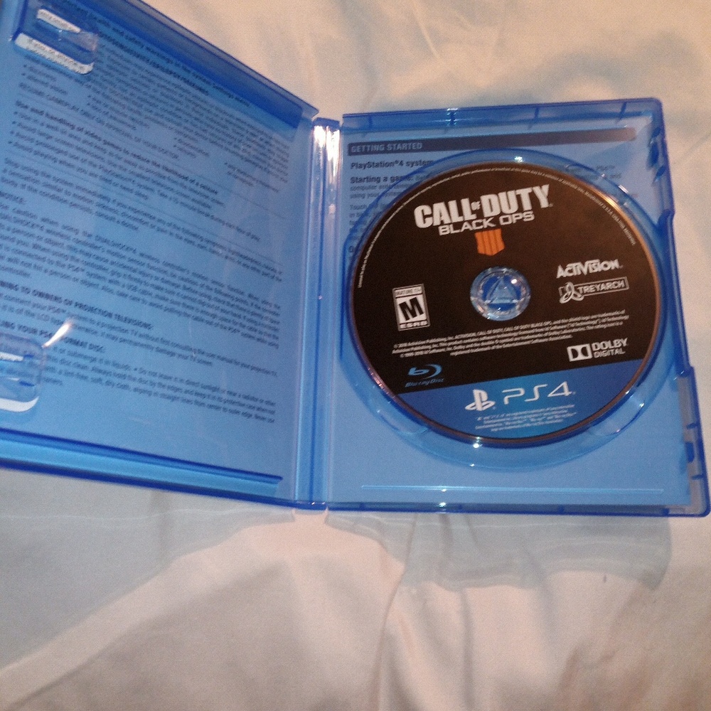 Ps4 Call of duty Black ops llll